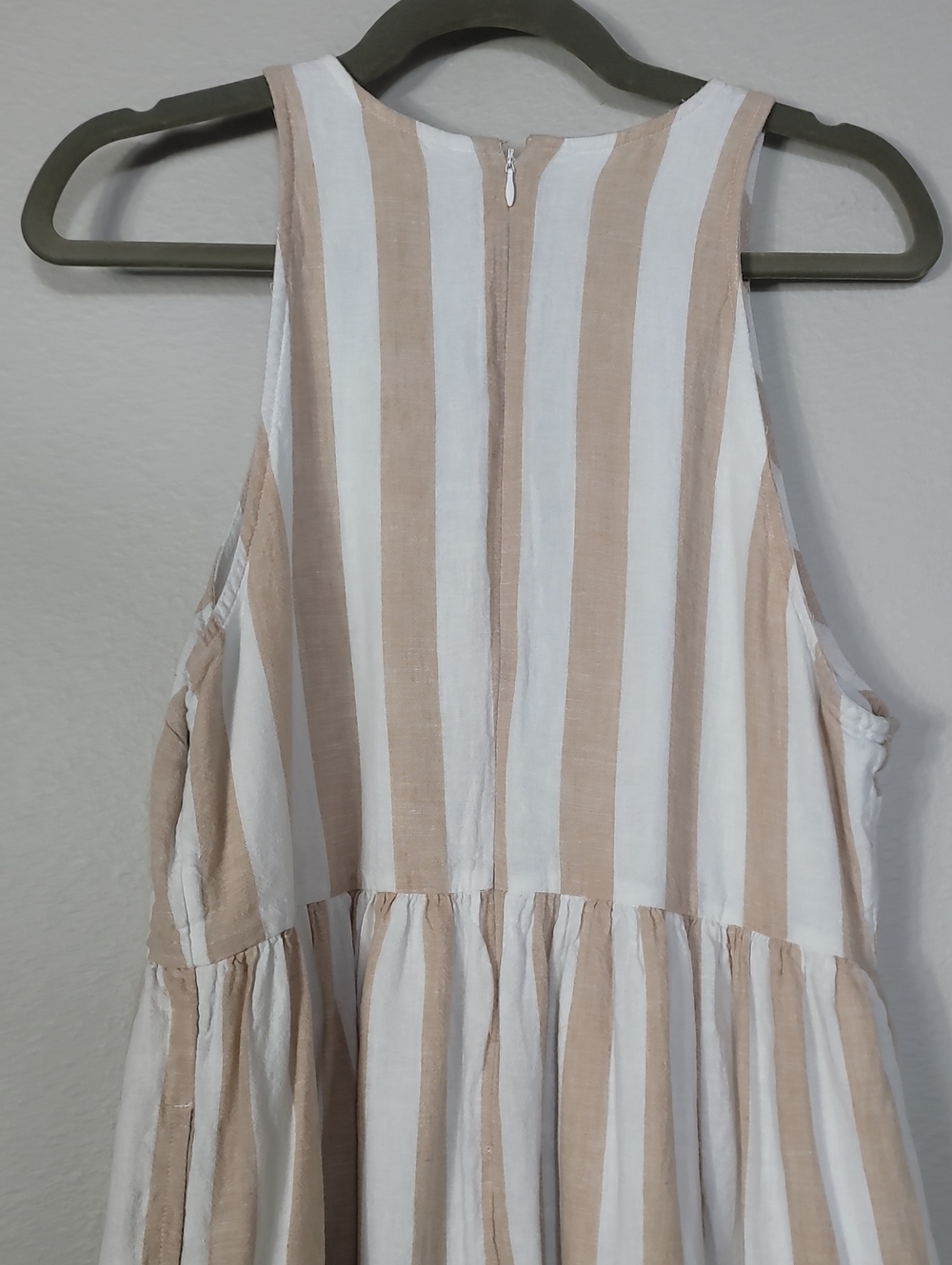 Crown & Ivy Linen Blend Striped Maxi Dress Size 12 Pockets Coastal - Picture 9 of 11